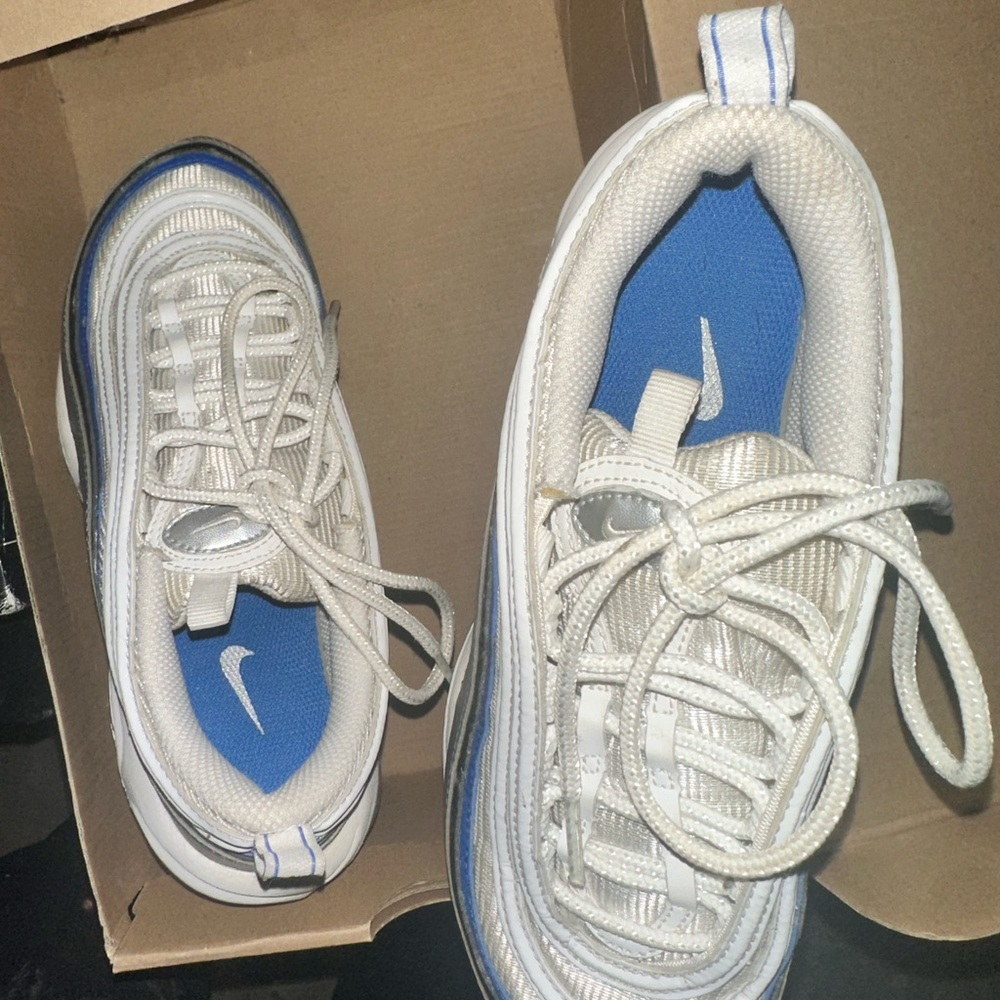Youth Nike Airmax 97 gently worn